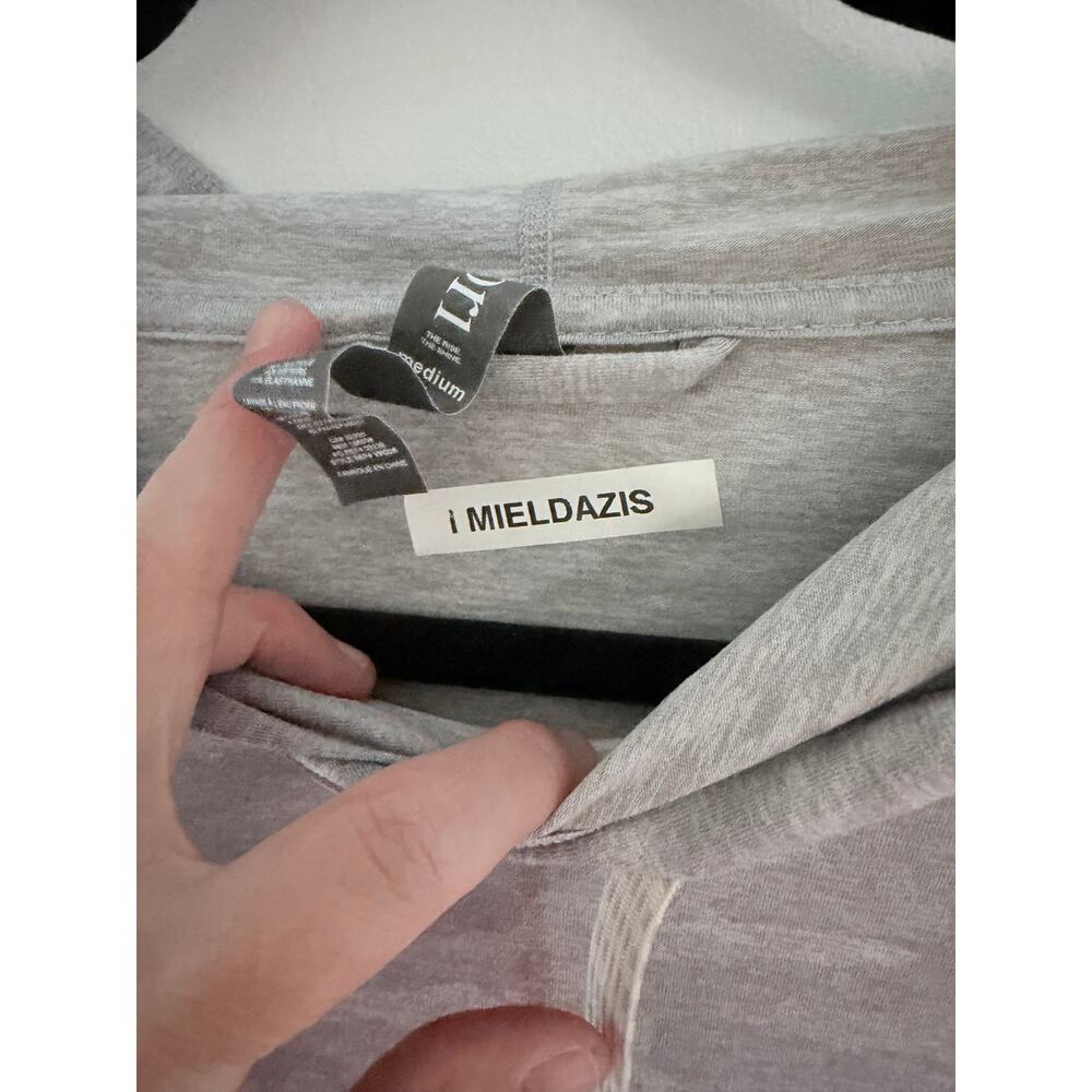 Vuori Women's Heather Gray Camo Halo Essential Hoodie-Size Medium - Picture 7 of 8